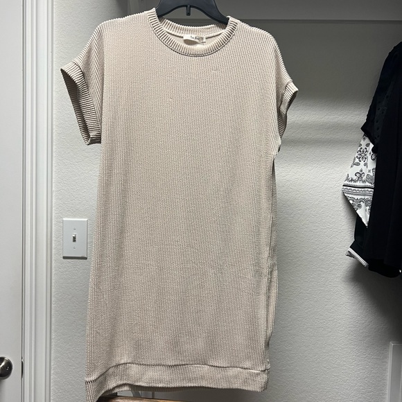 NWT: Tres Bien Oatmeal Corded Gauze Dress Sz: Small - Picture 9 of 11